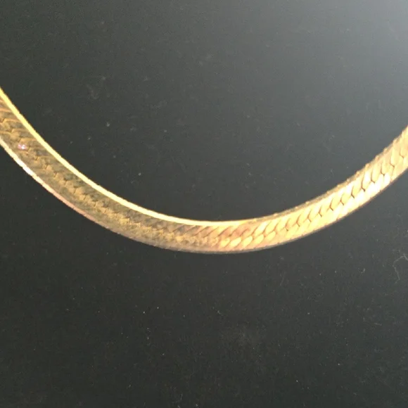 Classic Gold Herringbone Necklace - Women Jewelry - Picture 3 of 4